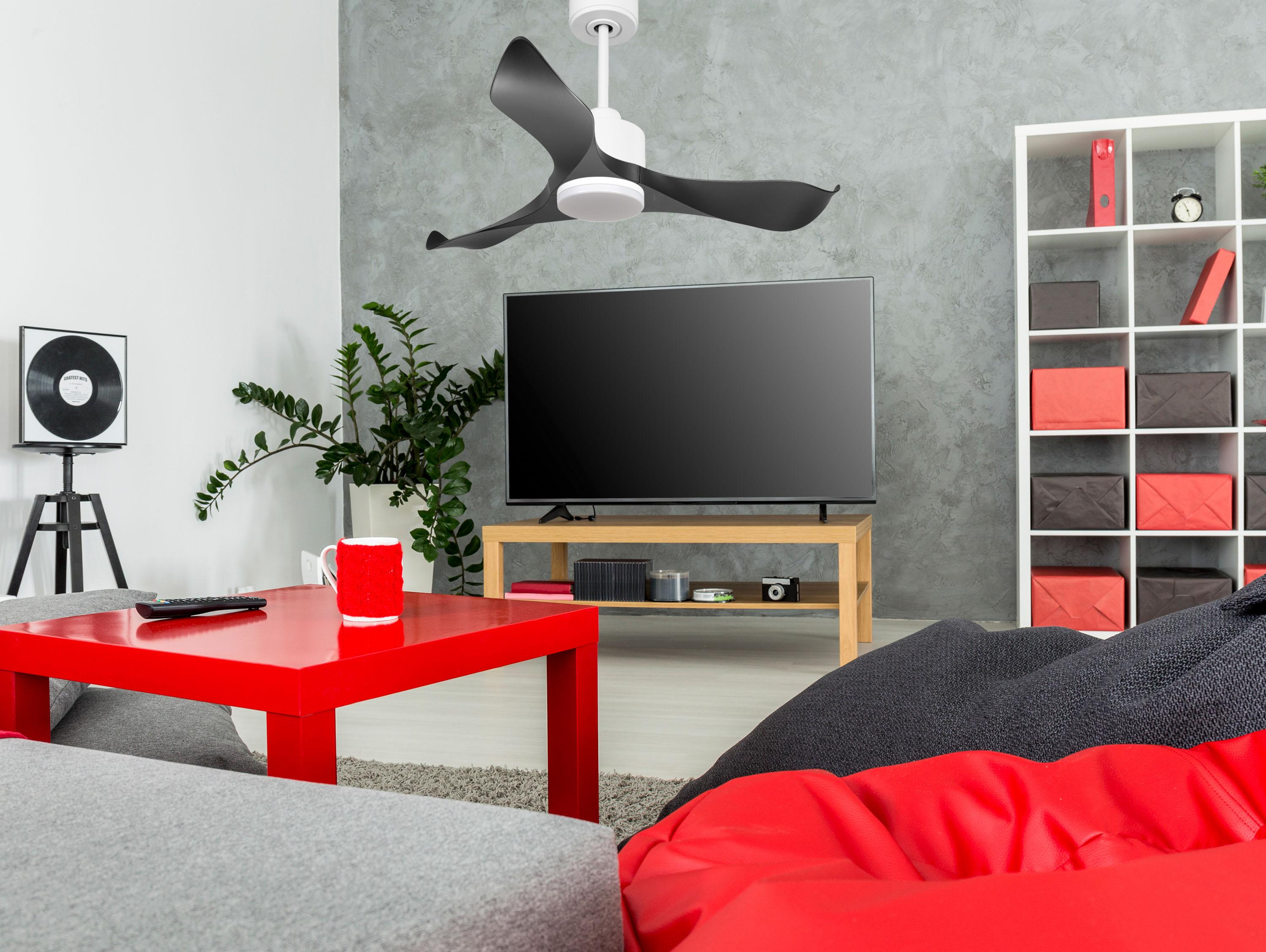Ventilatore da soffitto Reversibile Termostato Dimmabile Wifi Motore CC Tetti inclinati Telecomando Luce a tre toni Adattatore 2/3 lame Hypersilence Memoria
