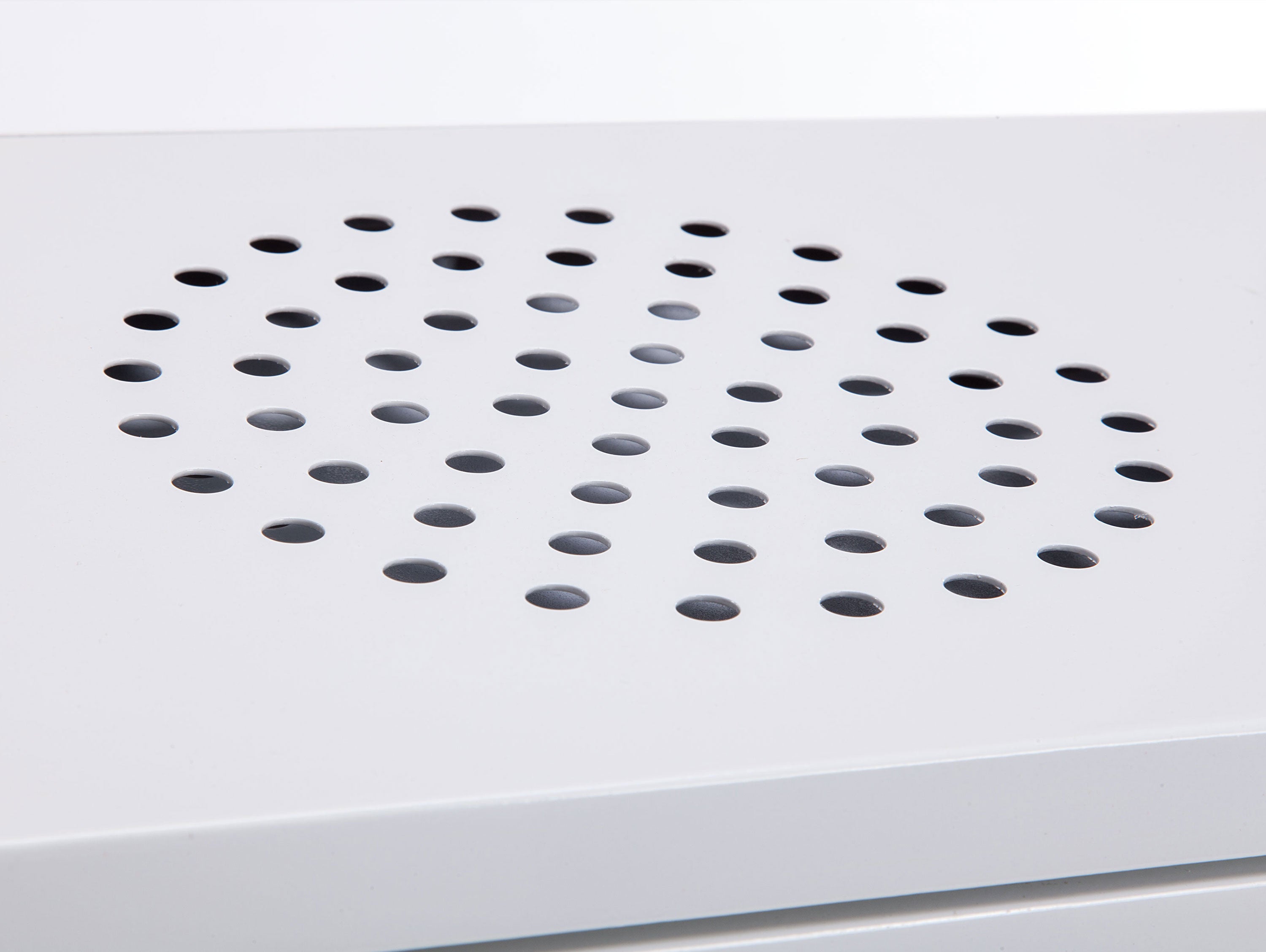 Stufa a etanolo dal design squadrato in acciaio bianco e porta in vetro temperato