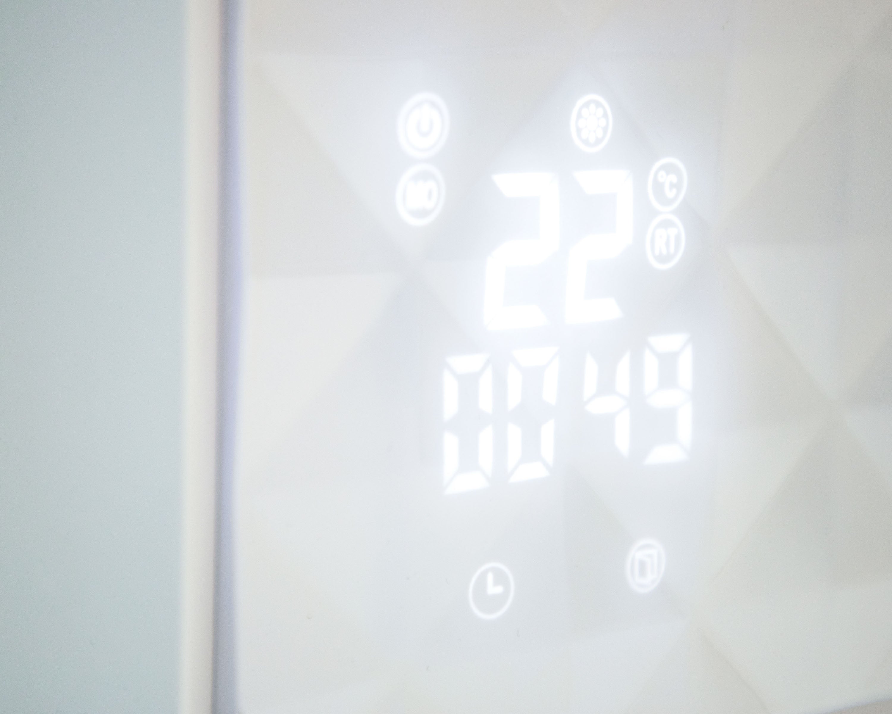 Riscaldatore ceramico a parete da 2000 W con telecomando e timer