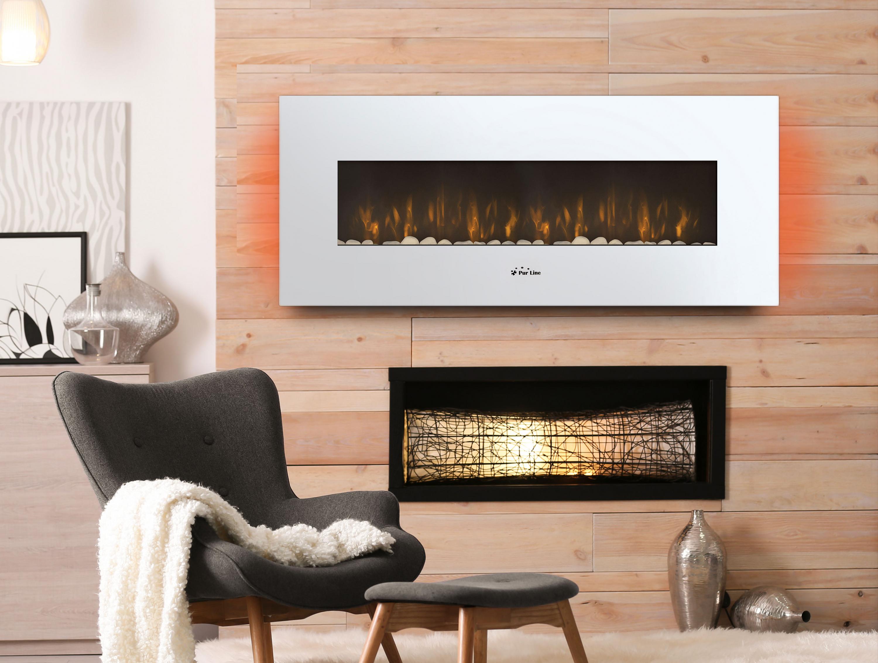 Camino elettrico panoramico con luce LED ambientale e pannello frontale bianco