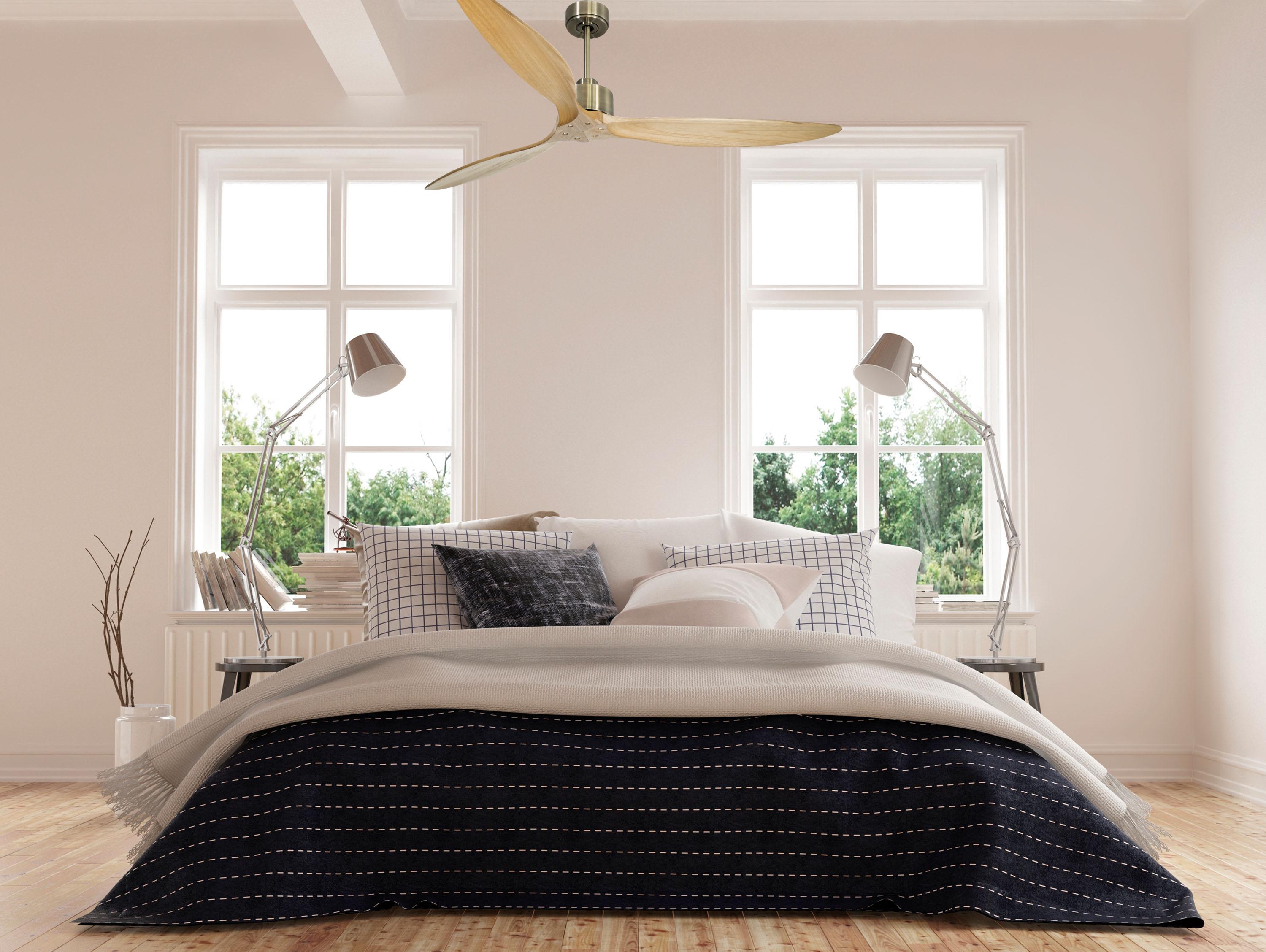 Ventilatore da soffitto Reversibile Termostato Wifi Motore CC Tetti inclinati Telecomando Hypersilence Memoria FullWood