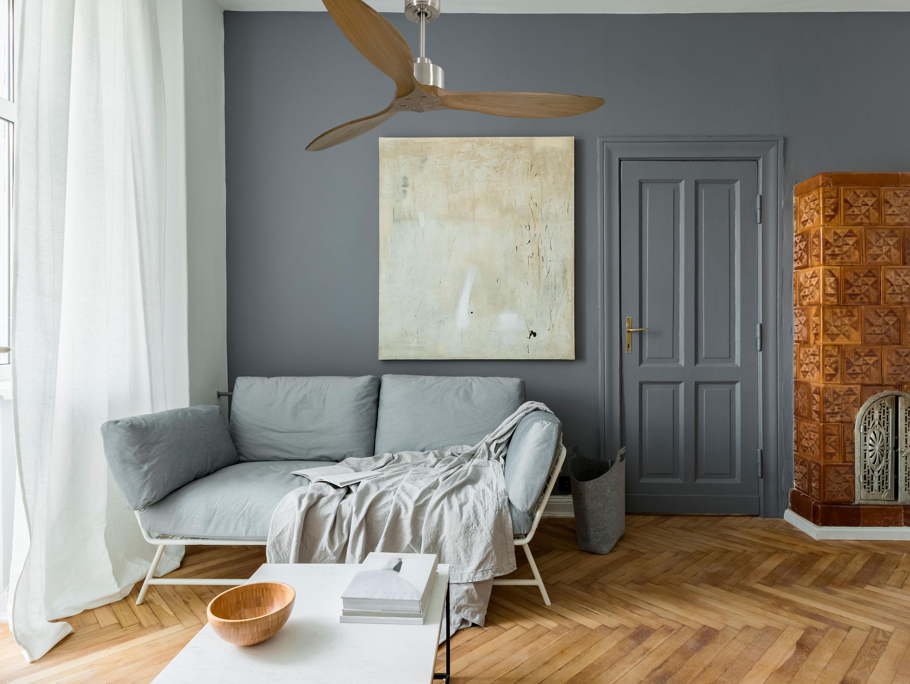 Ventilatore da soffitto Reversibile Termostato Wifi Motore CC Tetti inclinati Telecomando Hypersilence Memoria FullWood