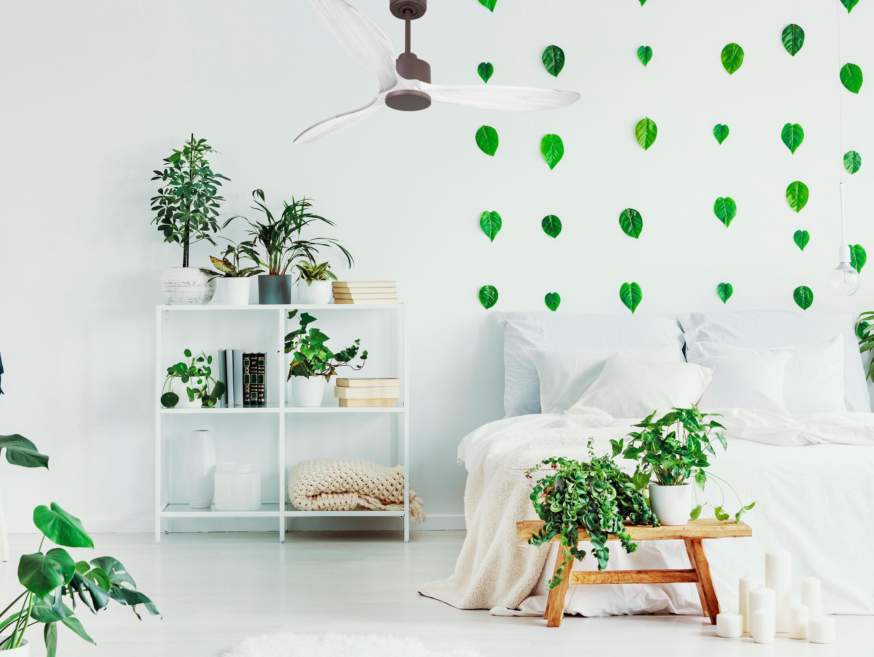 Ventilatore da soffitto Reversibile Termostato Wifi Motore CC Tetti inclinati Telecomando Hypersilence Memoria FullWood