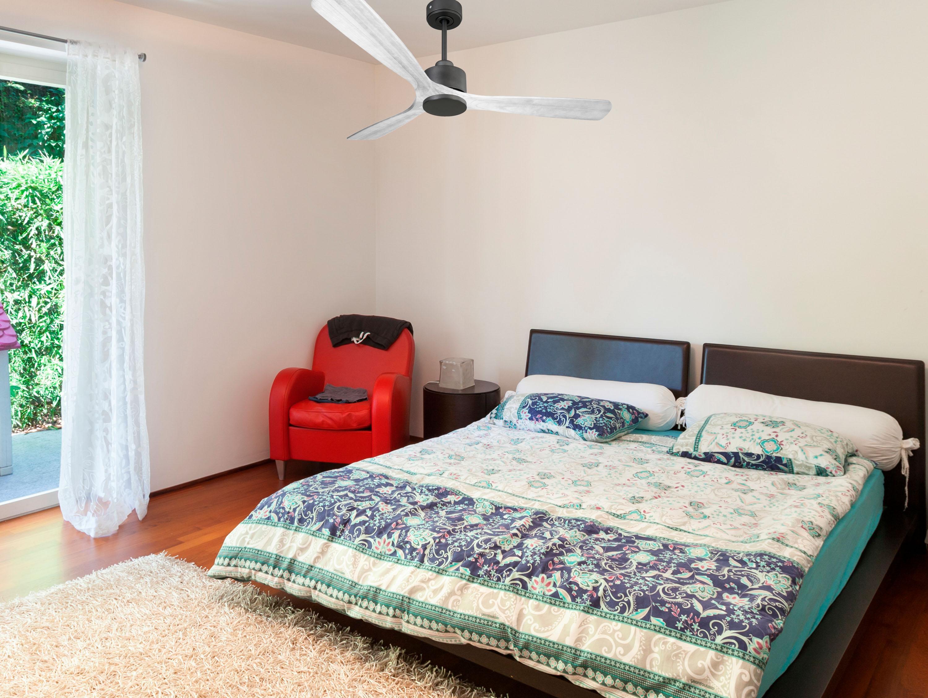 Ventilatore da soffitto Reversibile Termostato Wifi Motore CC Tetti inclinati Telecomando Hypersilence Memoria