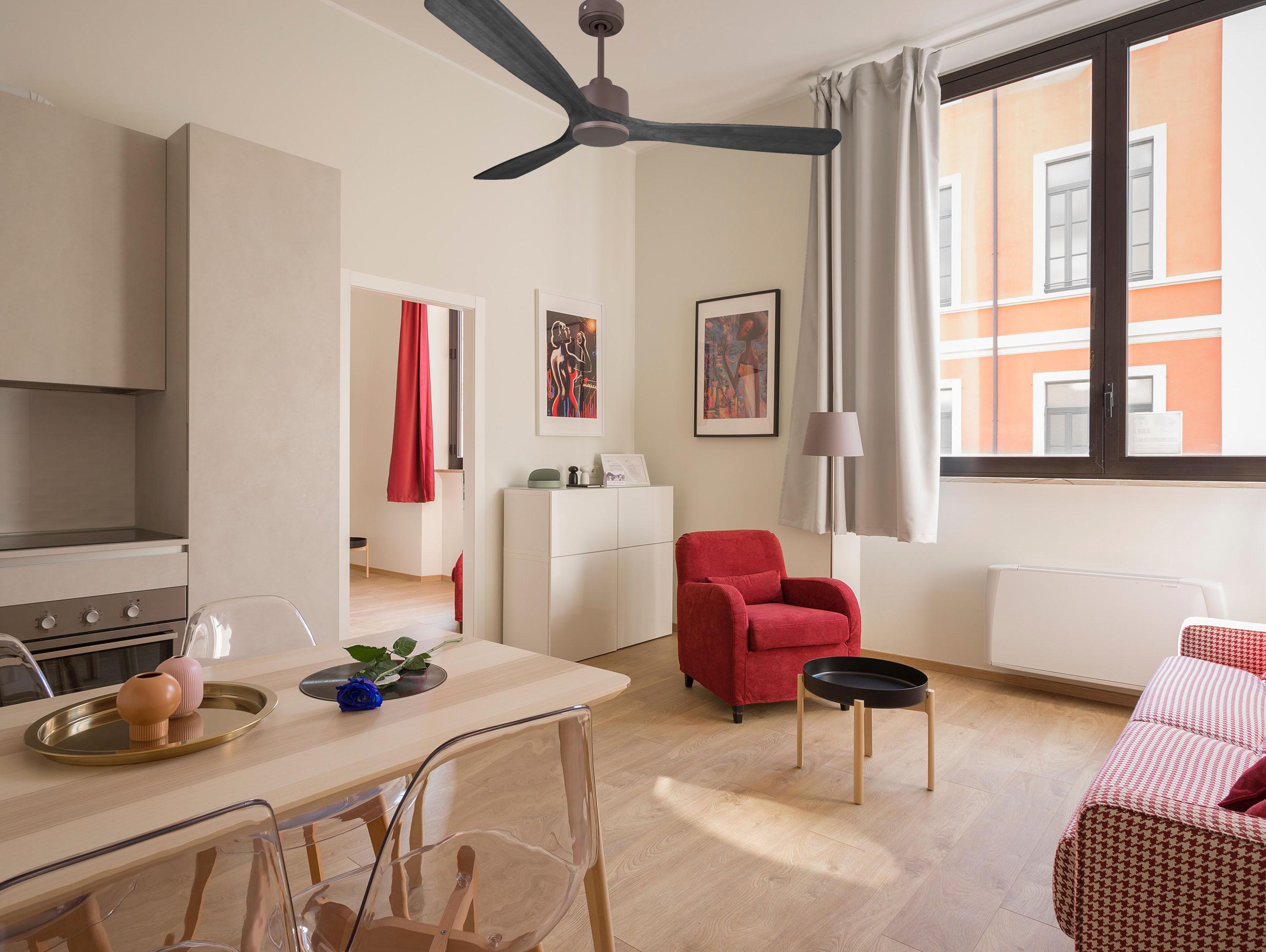 Ventilatore da soffitto Reversibile Termostato Wifi Motore CC Tetti inclinati Telecomando Hypersilence Memoria