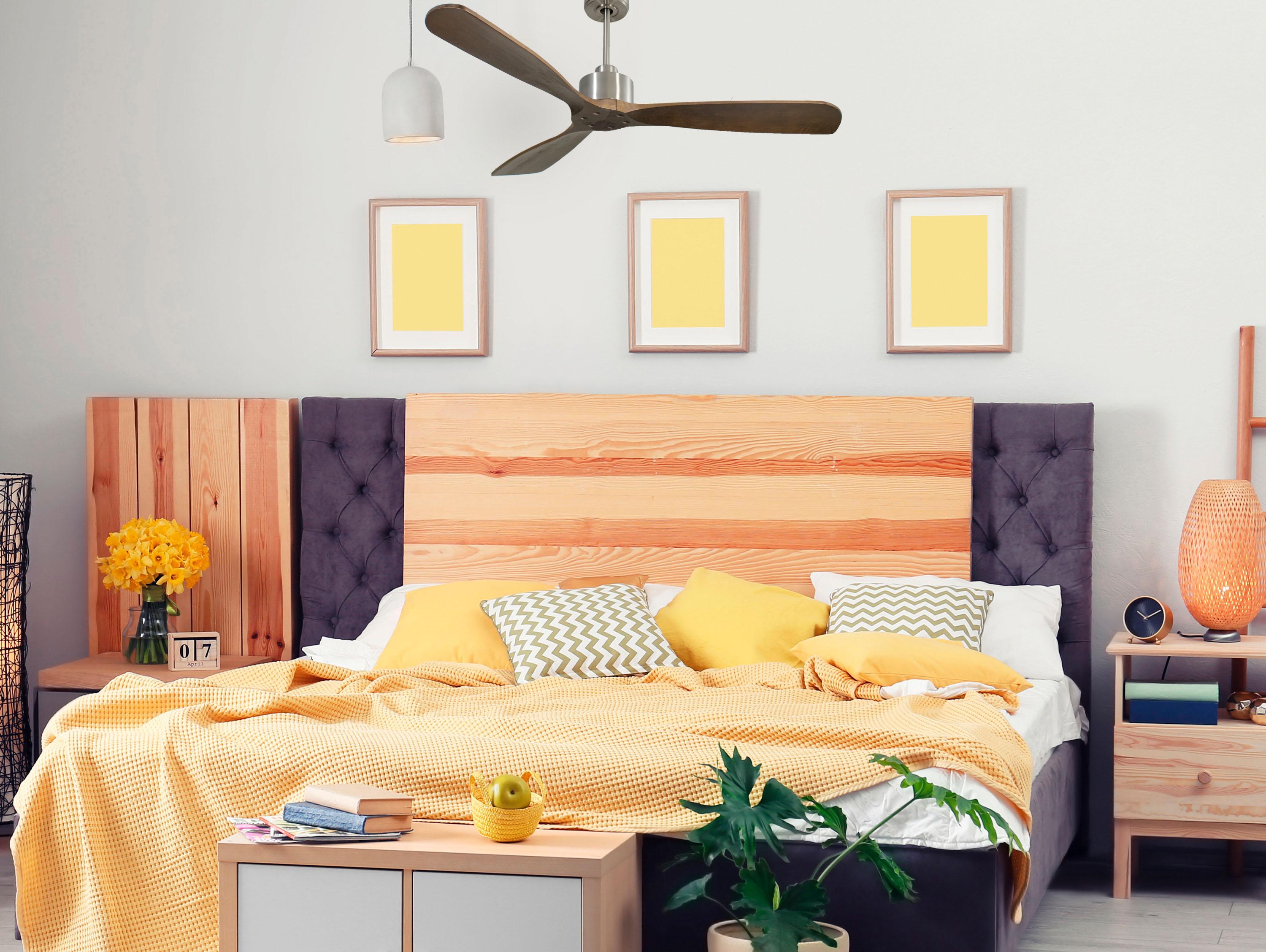 Ventilatore da soffitto Reversibile Termostato Wifi Motore CC Tetti inclinati Telecomando Hypersilence Memoria FullWood