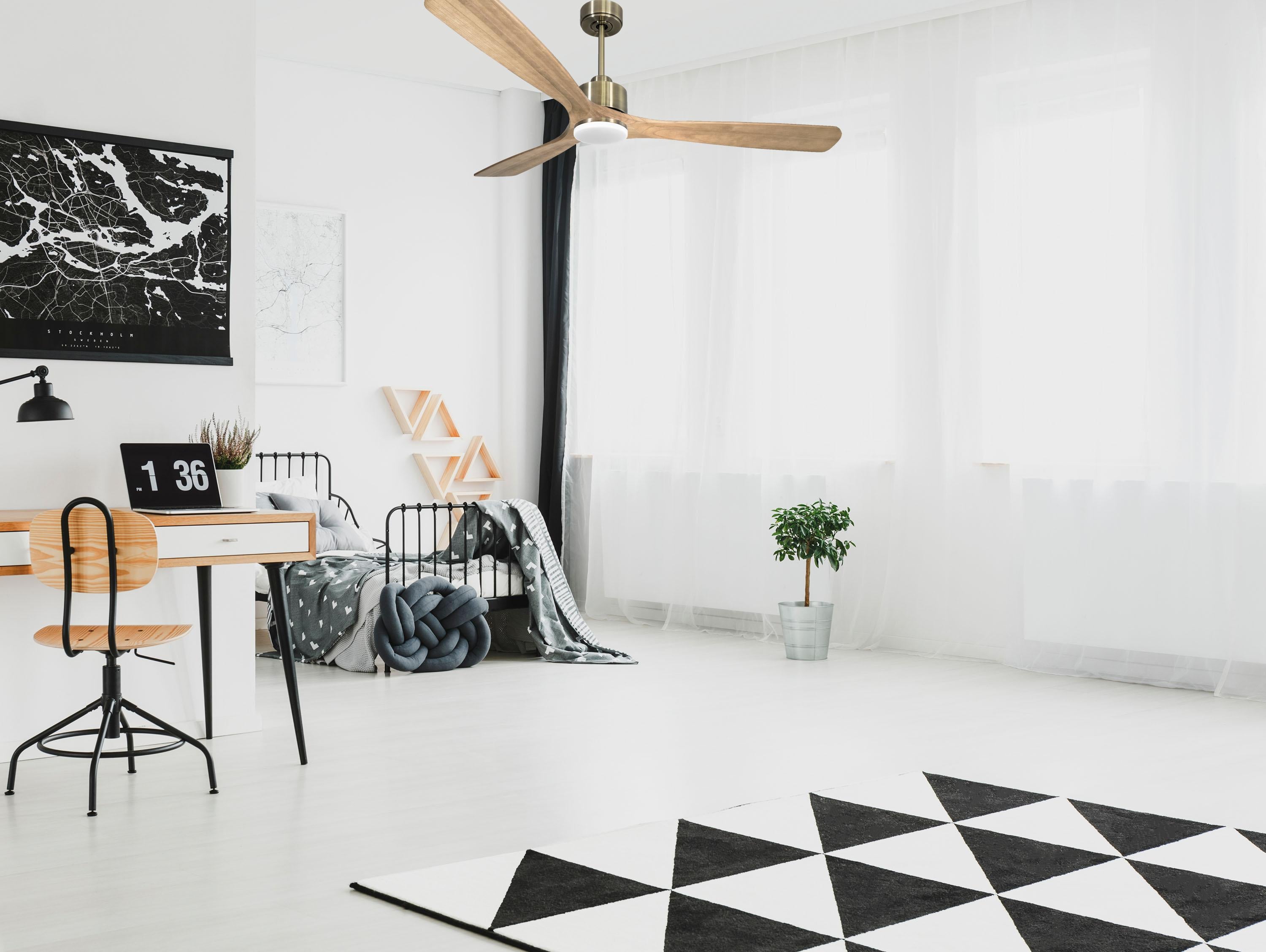 Ventilatore da soffitto Reversibile Termostato Dimmabile Wifi Motore CC Tetti inclinati Telecomando Luce a tre toni Hypersilence Memoria