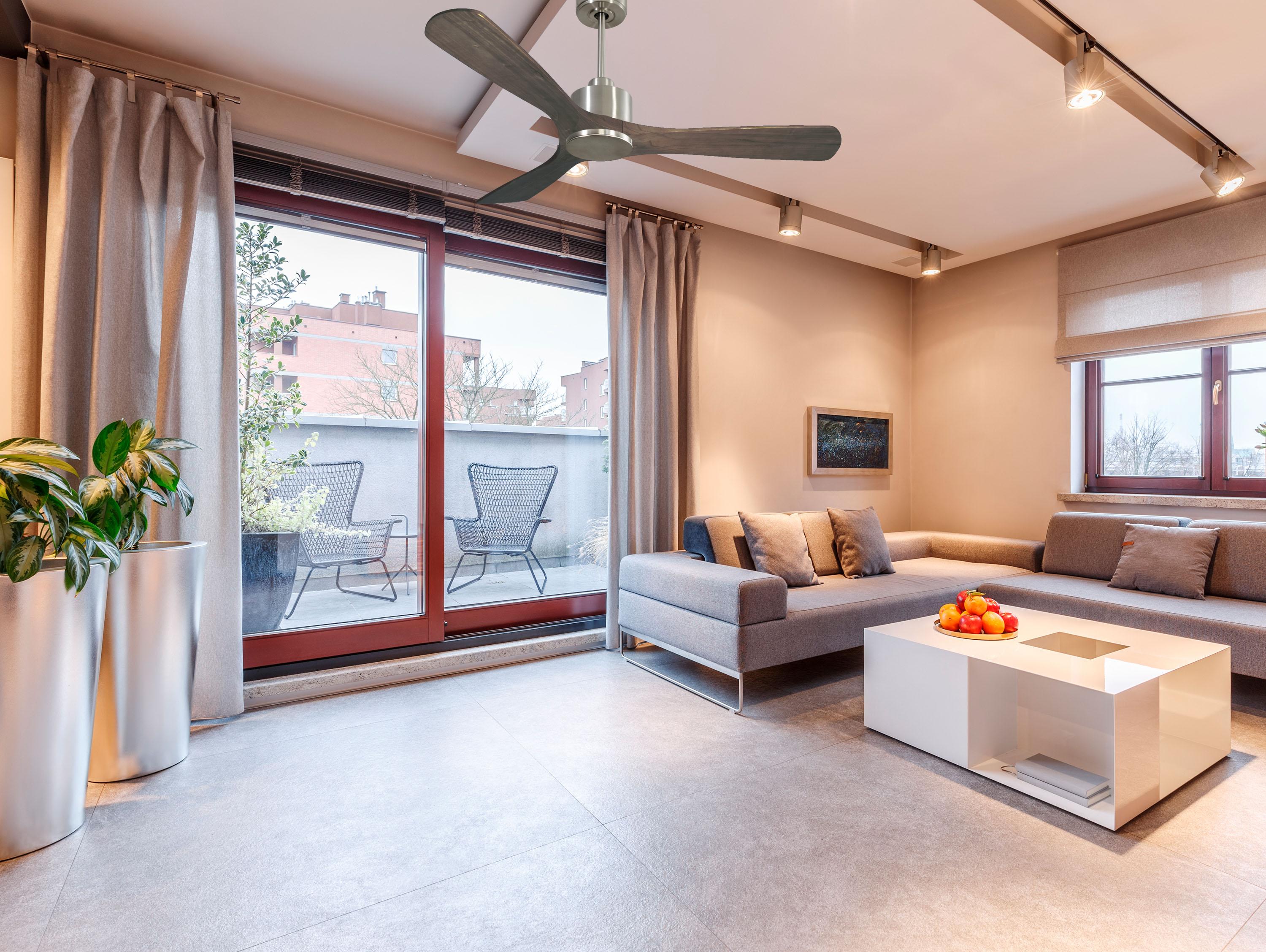 Ventilatore da soffitto Reversibile Termostato Wifi Motore CC Tetti inclinati Telecomando Hypersilence Memoria