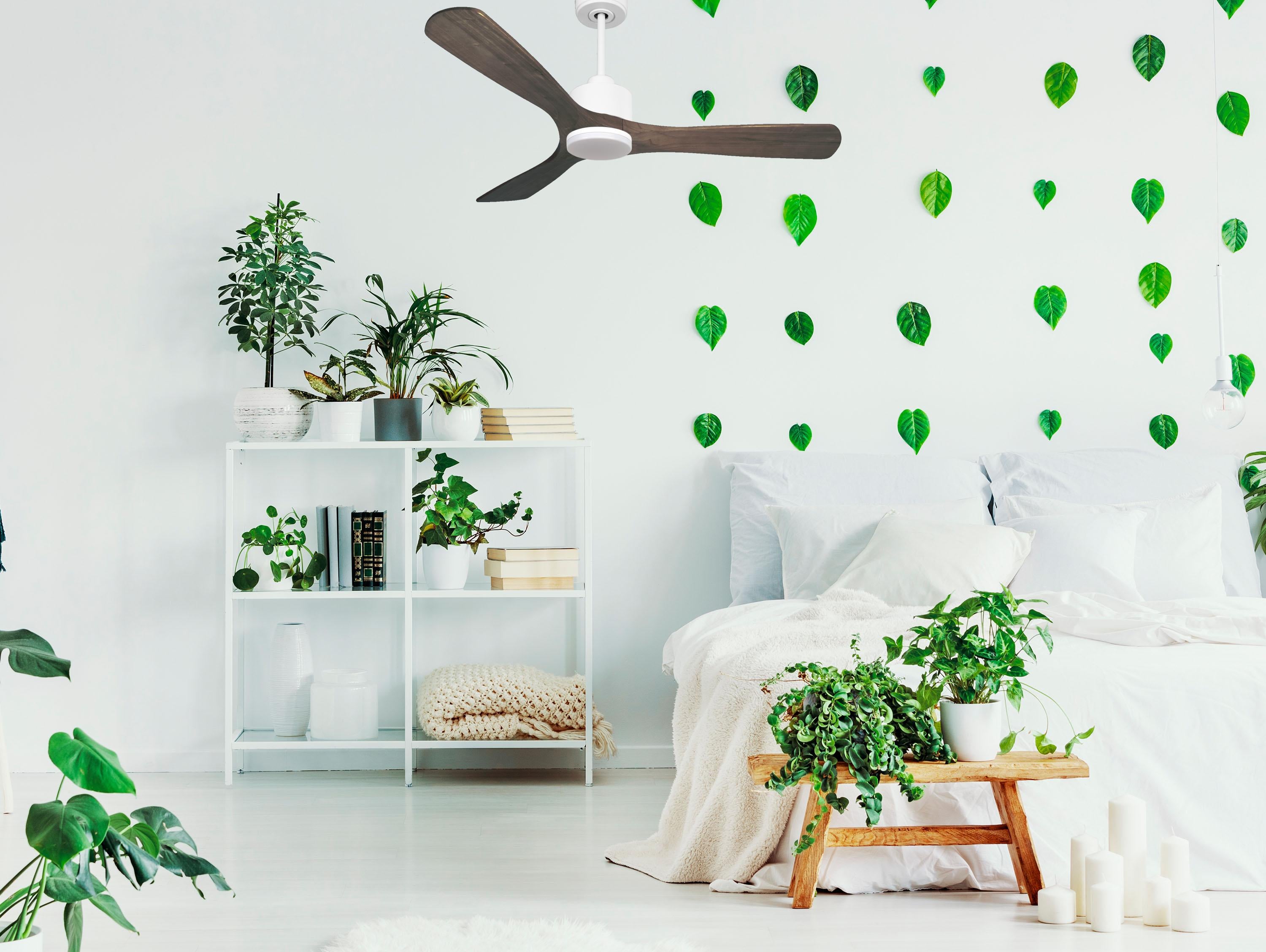 Ventilatore da soffitto Reversibile Termostato Dimmabile Wifi Motore CC Tetti inclinati Telecomando Luce a tre toni Hypersilence Memoria