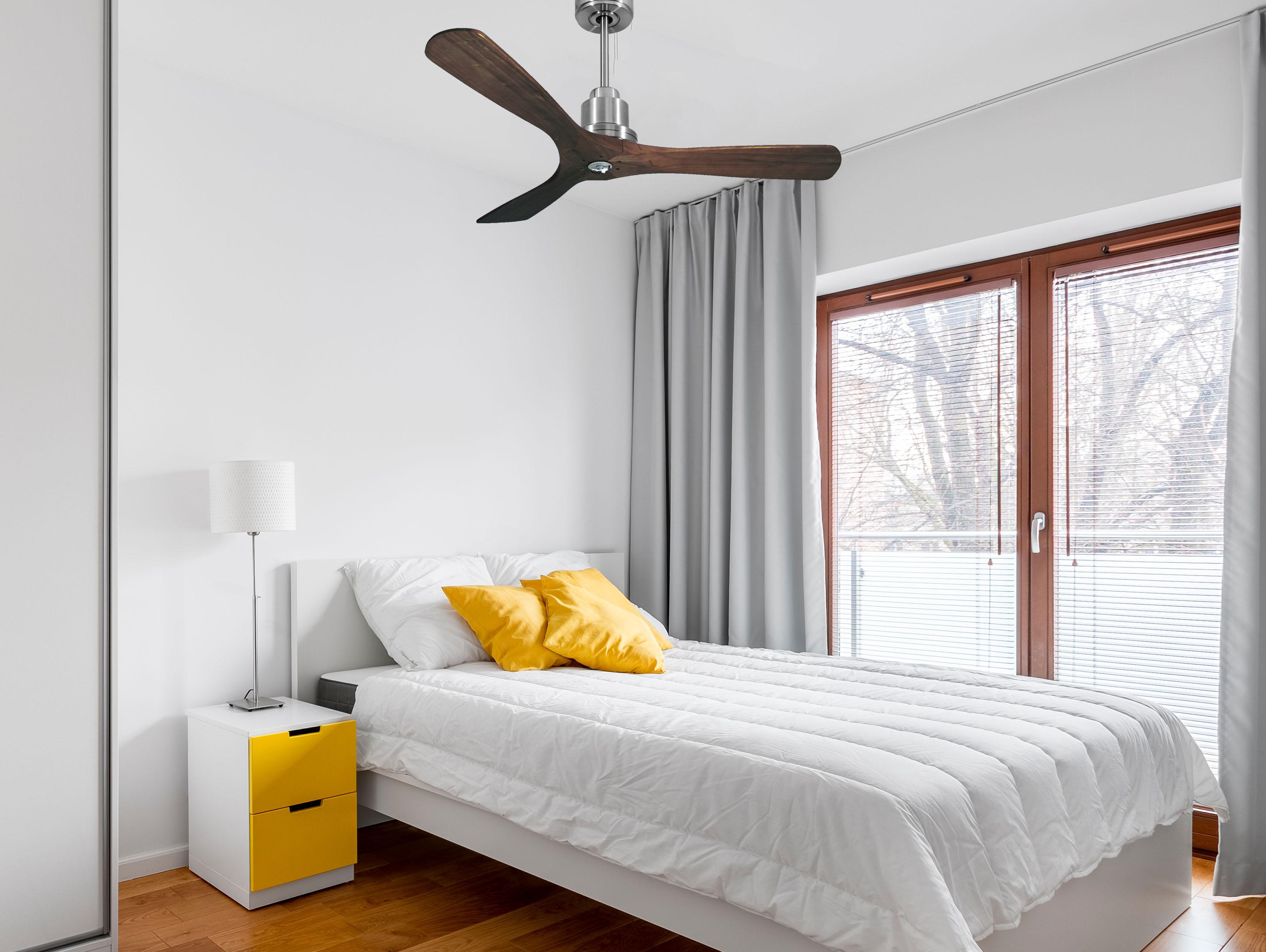 Ventilatore da soffitto Reversibile Termostato Dimmabile Wifi Motore CC Tetti inclinati Telecomando Luce a tre toni Hypersilence Memoria Shopify Vendible (AUTOMATICO)