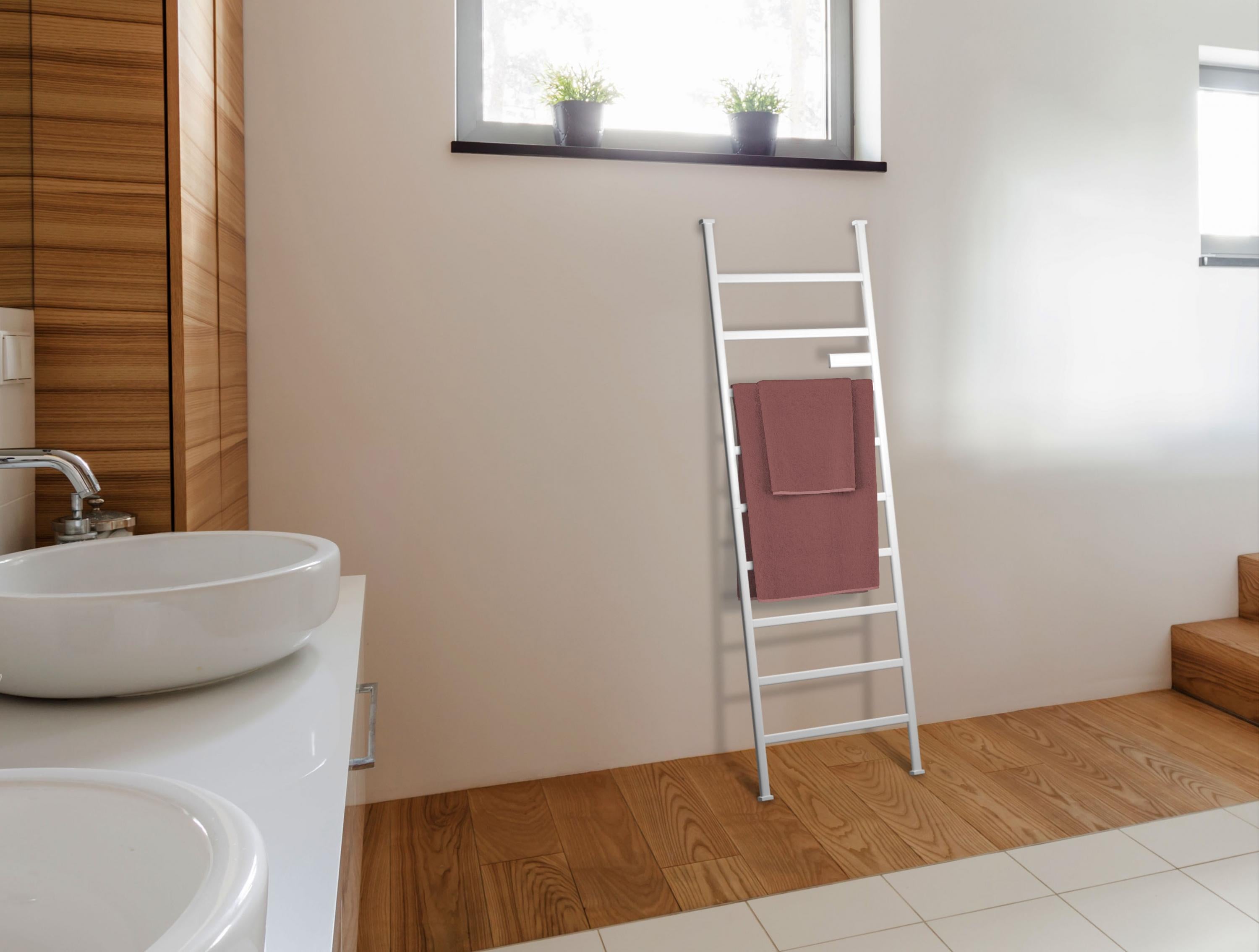 Portasciugamani elettrico alto a forma di scala
