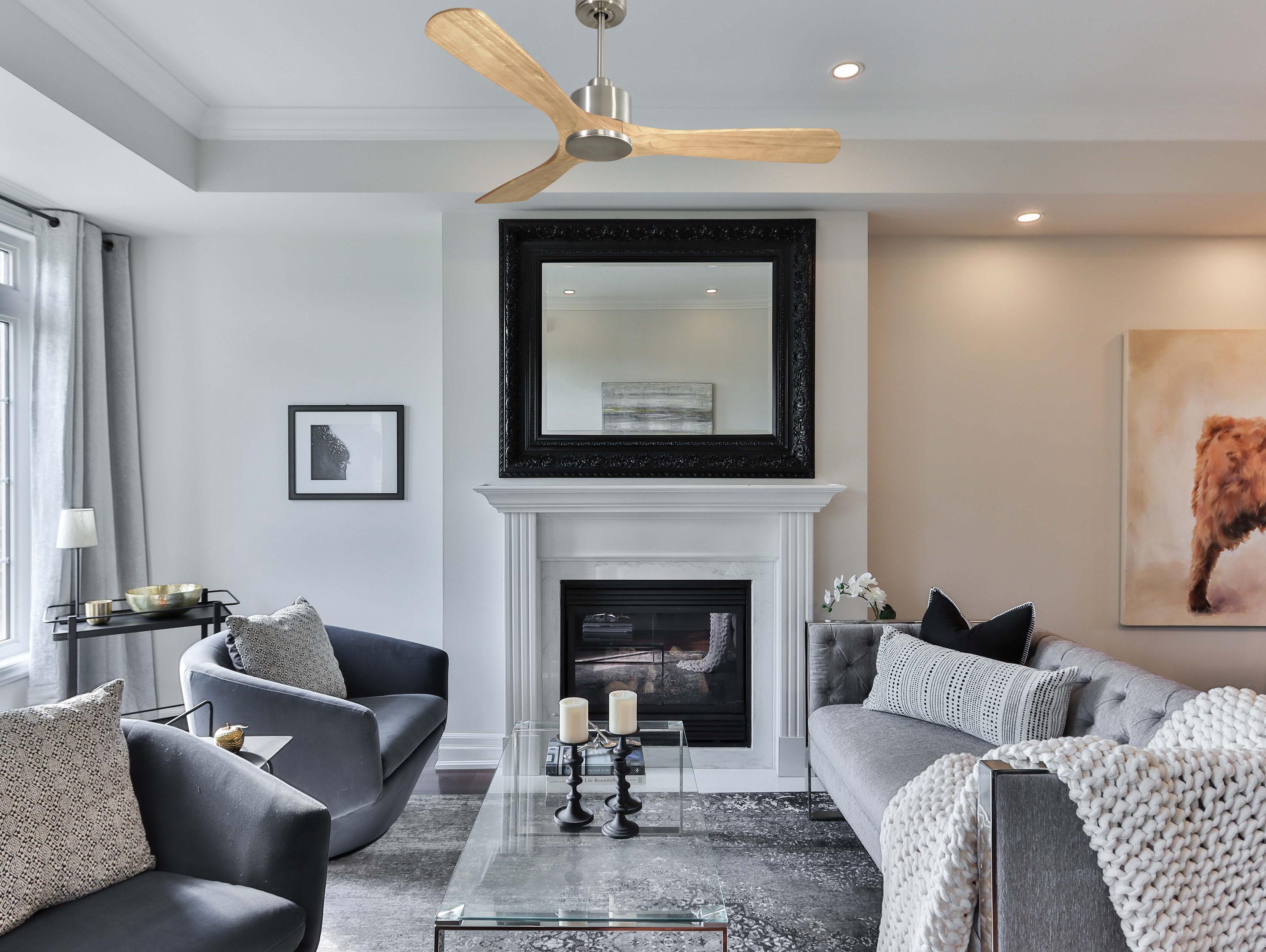 Ventilatore da soffitto Reversibile Termostato Wifi Motore CC Tetti inclinati Telecomando Hypersilence Memoria