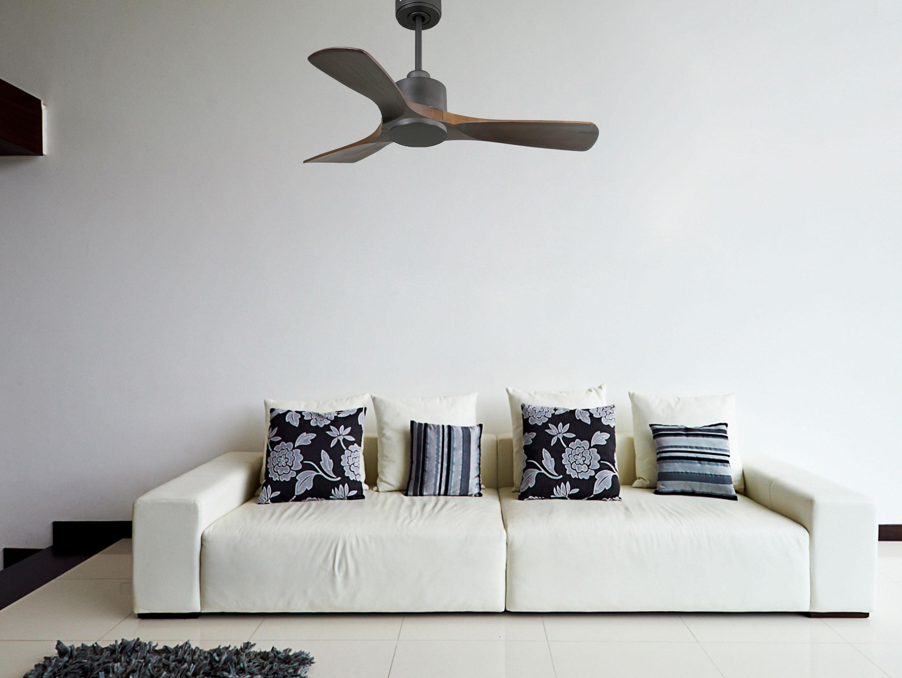 Ventilatore da soffitto Reversibile Termostato Wifi Motore CC Tetti inclinati Telecomando Hypersilence Memoria