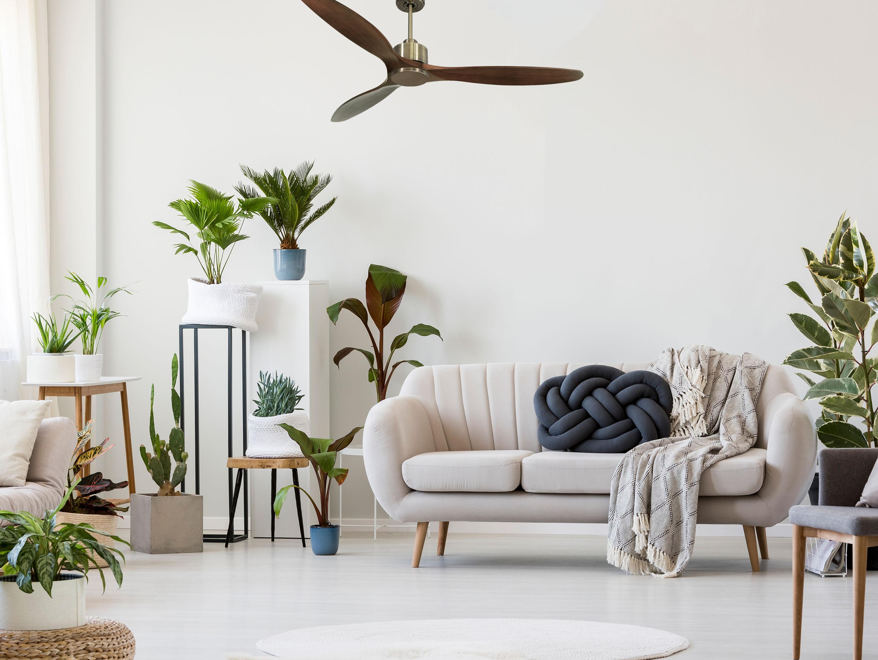 Ventilatore da soffitto Reversibile Termostato Wifi Motore CC Tetti inclinati Telecomando Hypersilence Memoria