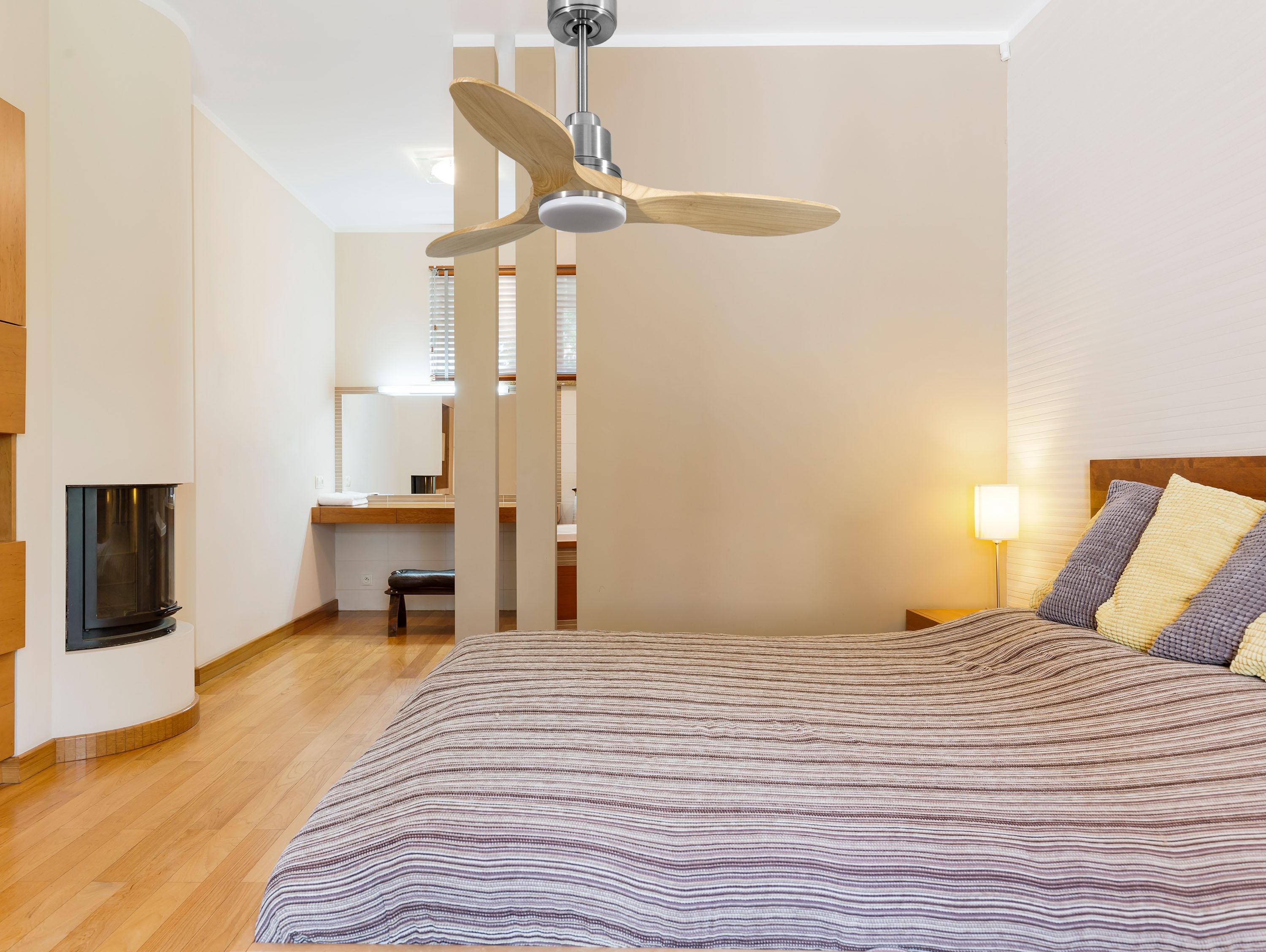 Ventilatore da soffitto Reversibile Termostato Dimmabile Wifi Motore CC Tetti inclinati Telecomando Luce a tre toni Hypersilence Memoria Shopify Vendible (AUTOMATICO)