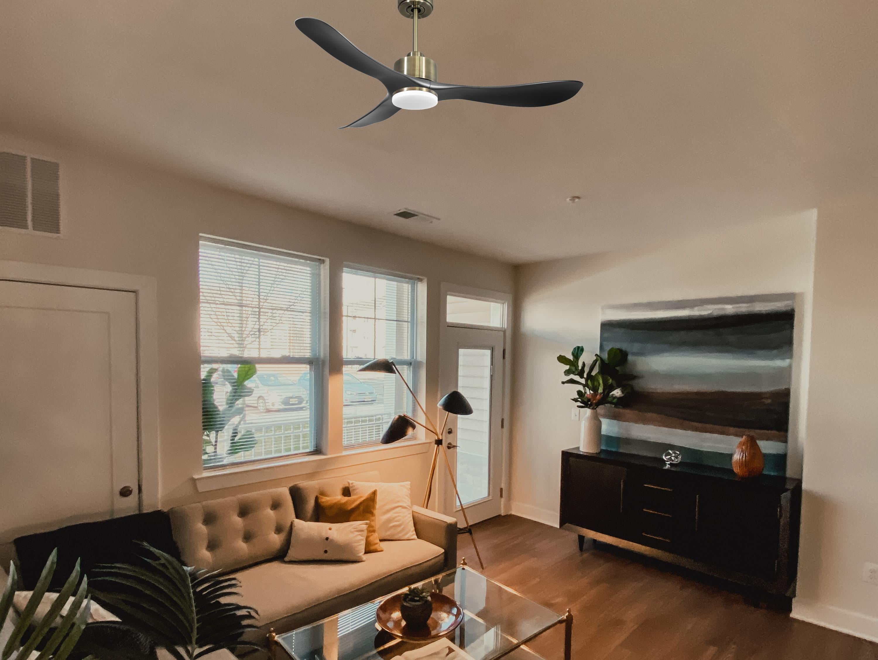 Ventilatore da soffitto Reversibile Termostato Dimmabile Wifi Motore CC Tetti inclinati Telecomando Luce a tre toni Hypersilence Memoria