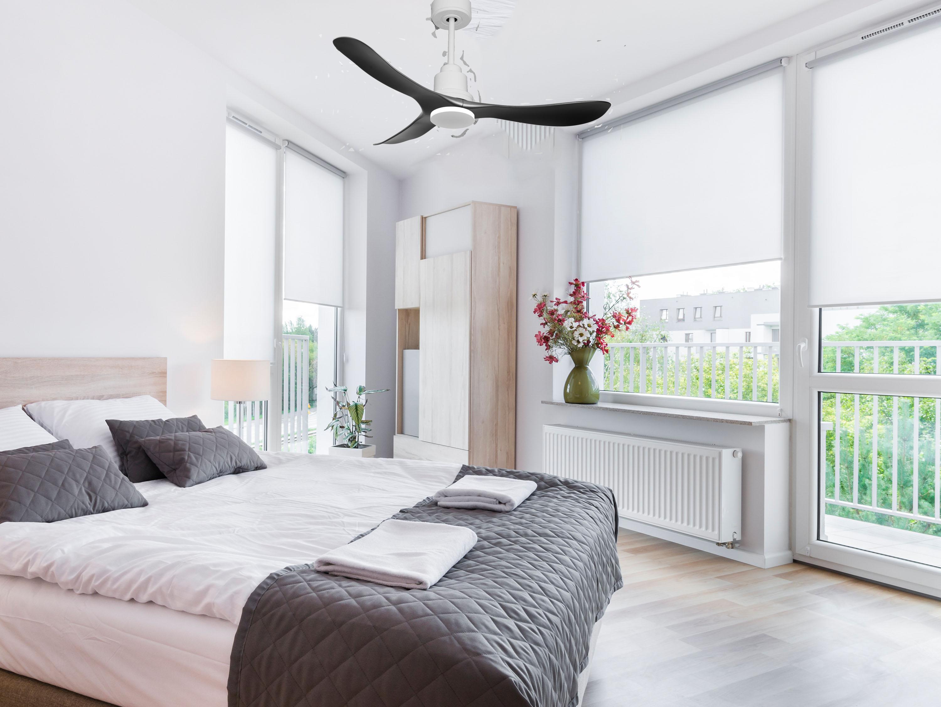 Ventilatore da soffitto Reversibile Termostato Paese vendibile Wifi Motore CC Tetti inclinati Telecomando Hypersilence Memoria