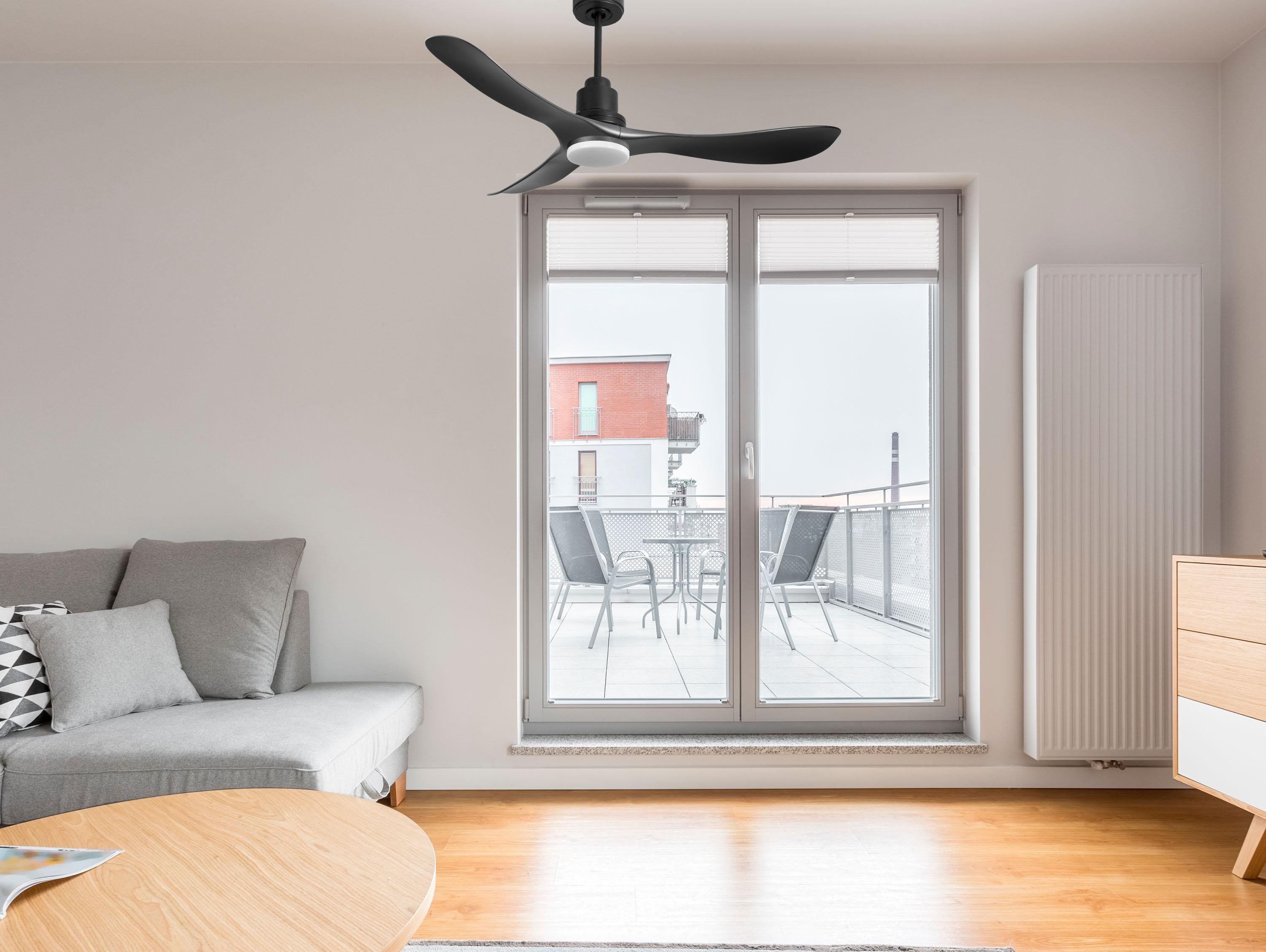 Ventilatore da soffitto Reversibile Termostato Dimmabile Wifi Motore CC Tetti inclinati Telecomando Luce a tre toni Hypersilence Memoria