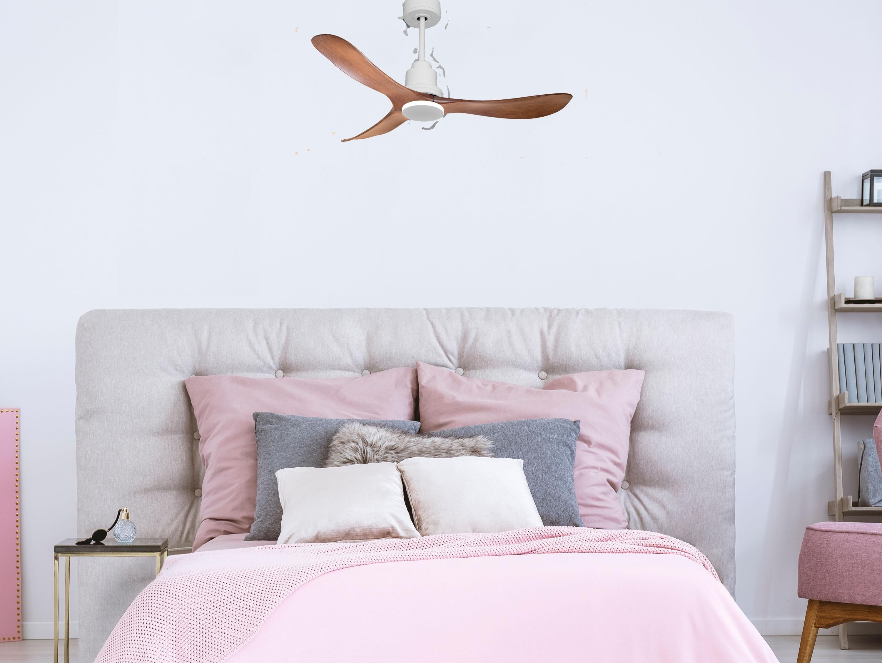 Ventilatore da soffitto Reversibile Termostato Paese vendibile Wifi Motore CC Tetti inclinati Telecomando Hypersilence Memoria