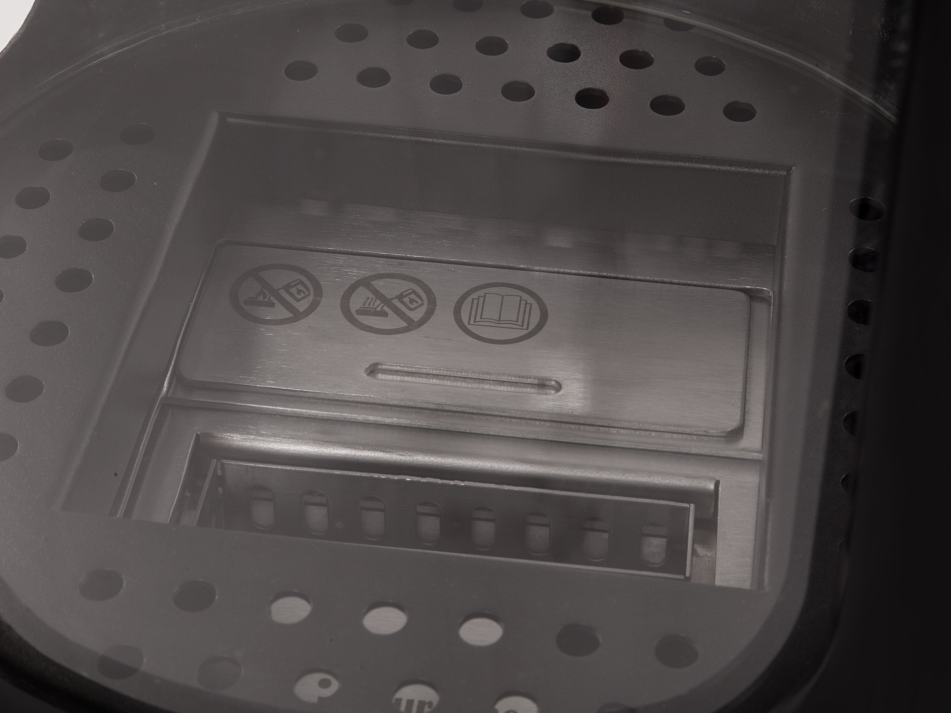 Materiale Acciaio Stufa a etanolo design a torre in acciaio nero