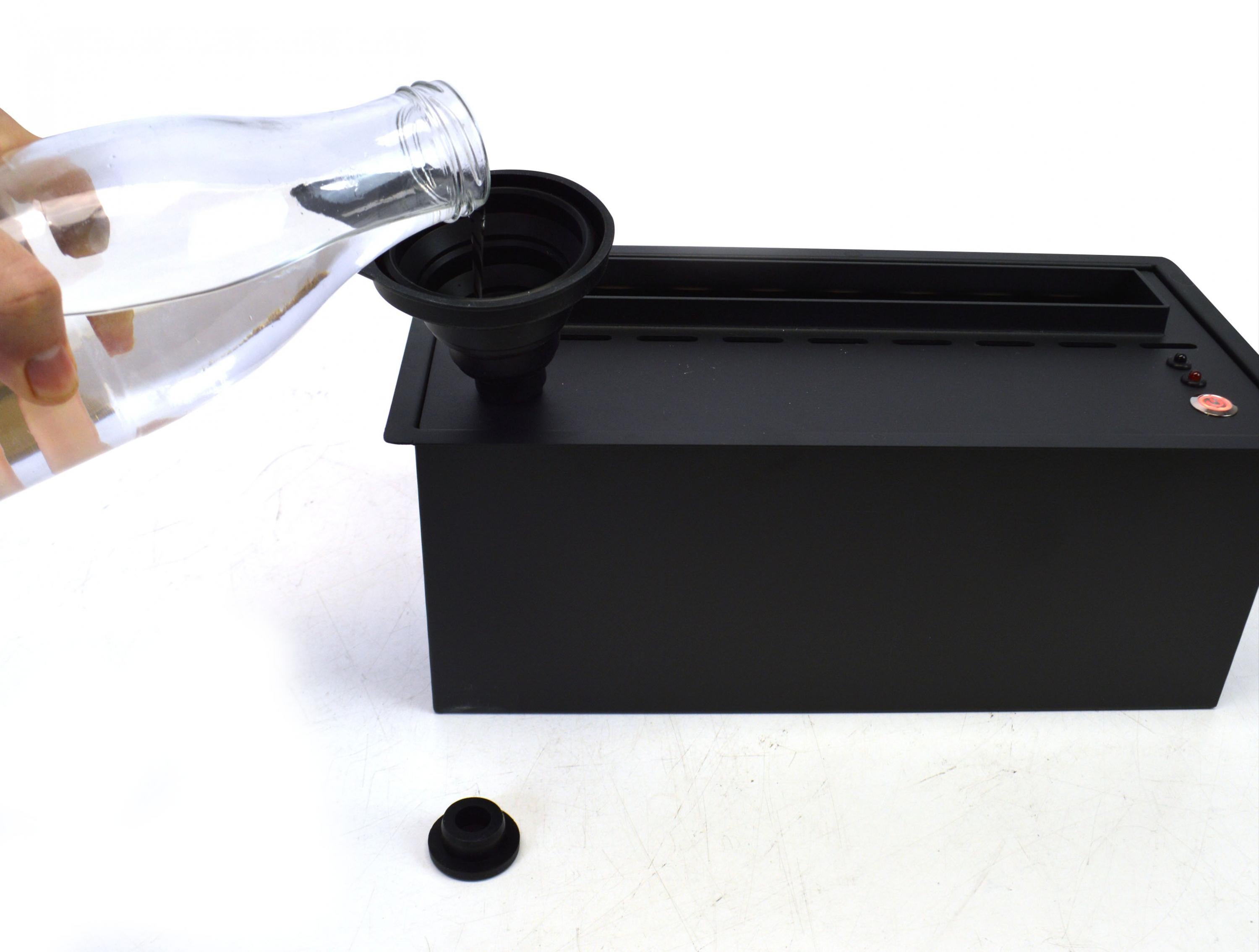 FIRECOOL COMPACT: Caminetto decorativo con fiamma simulata di dimensioni compatte