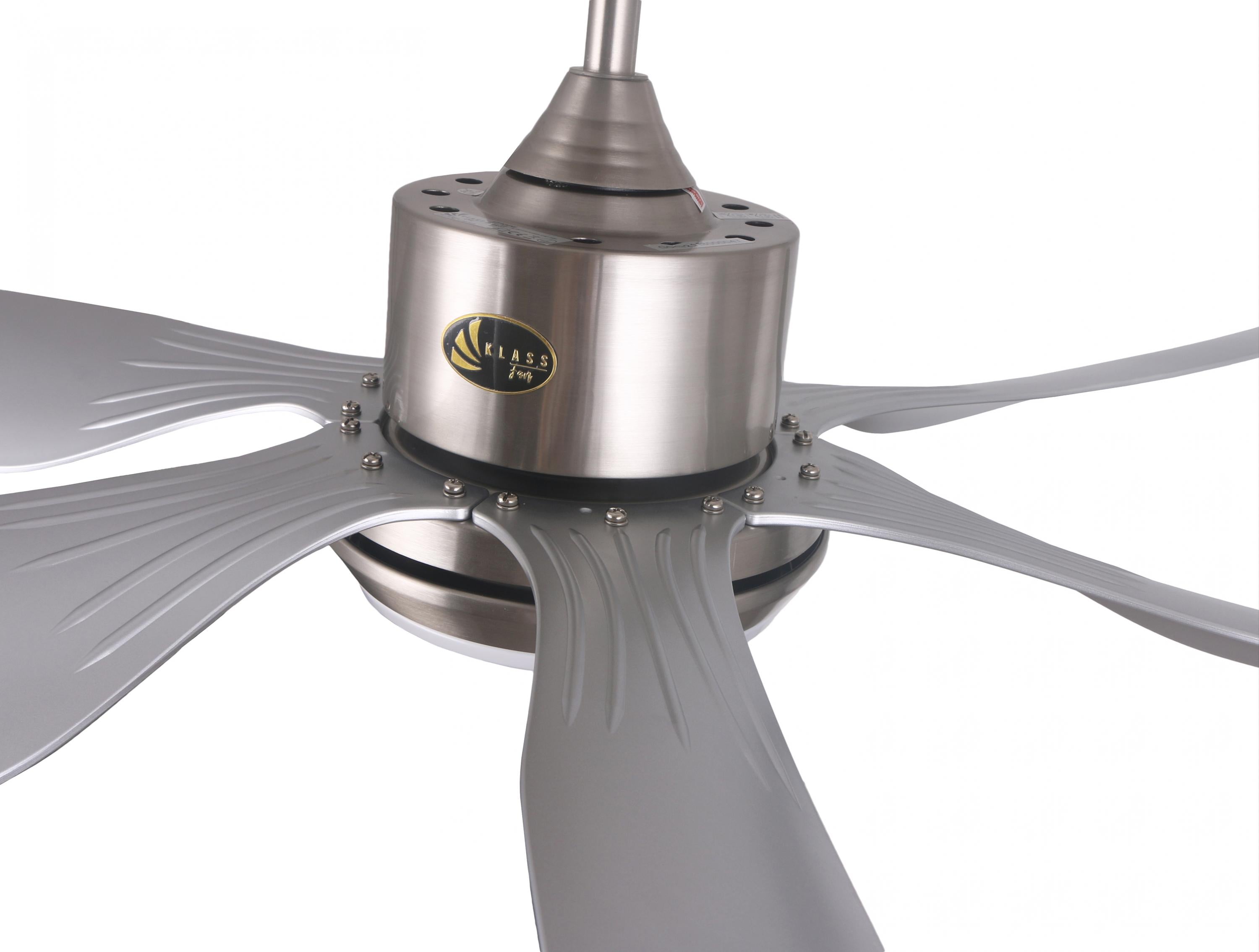 URIKAINE SILVER: Ventilatore da soffitto DC argento con pale da 166 cm e luce per 60m2