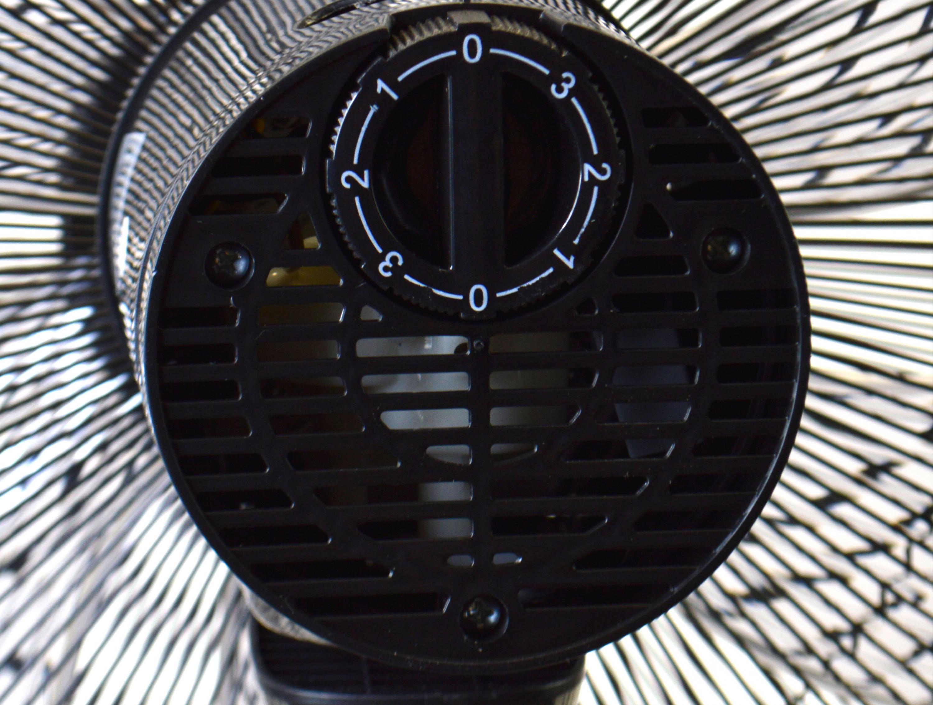 VENTY AEOLIUS: Ventilatore industriale da pavimento 100W con 7 pale