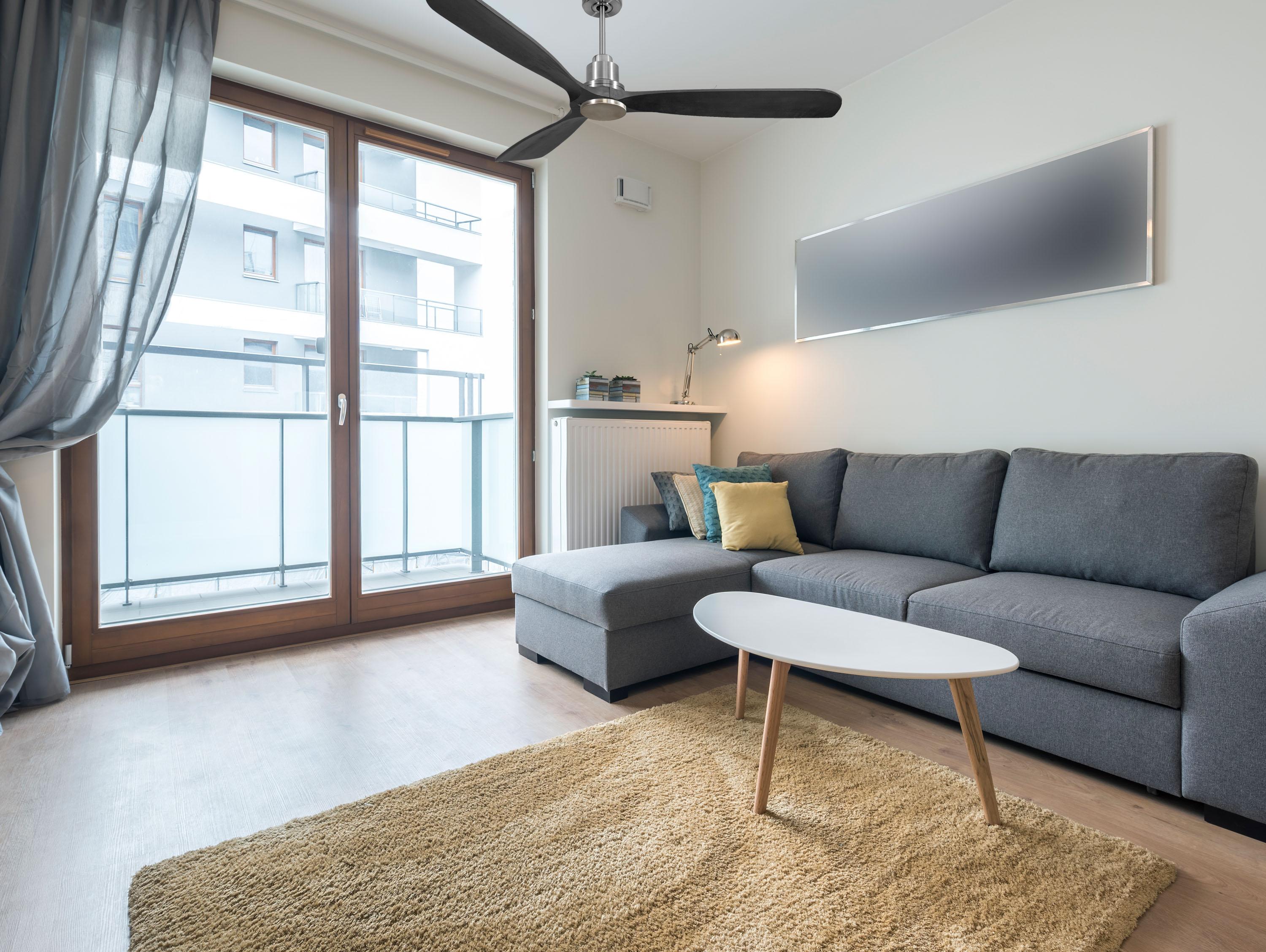 Ventilatore da soffitto Reversibile Termostato Wifi Motore CC Tetti inclinati Telecomando Hypersilence Memoria FullWood Shopify Vendible (AUTOMATICO)