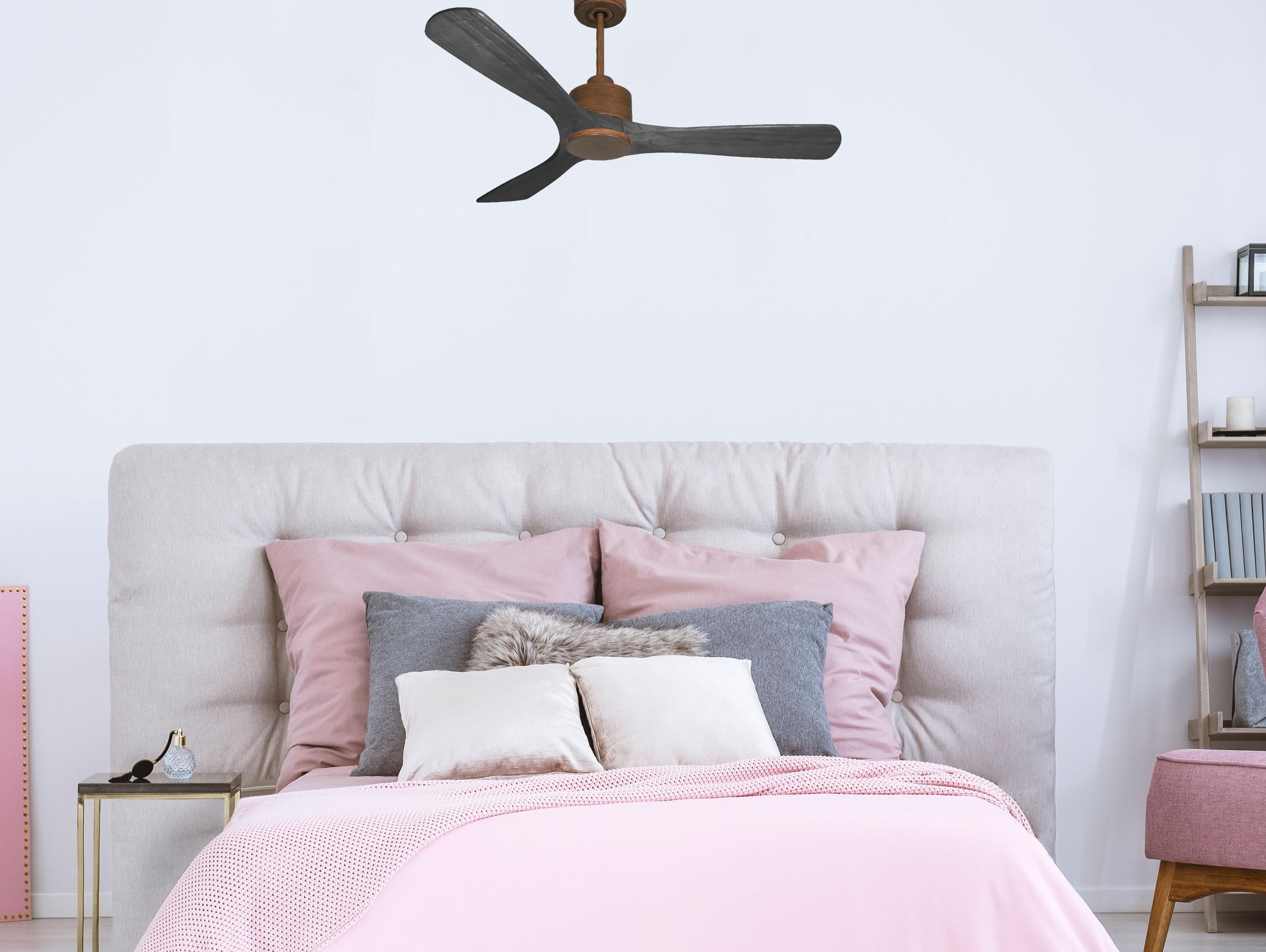 Ventilatore da soffitto Reversibile Termostato Wifi Motore CC Tetti inclinati Telecomando Hypersilence Memoria