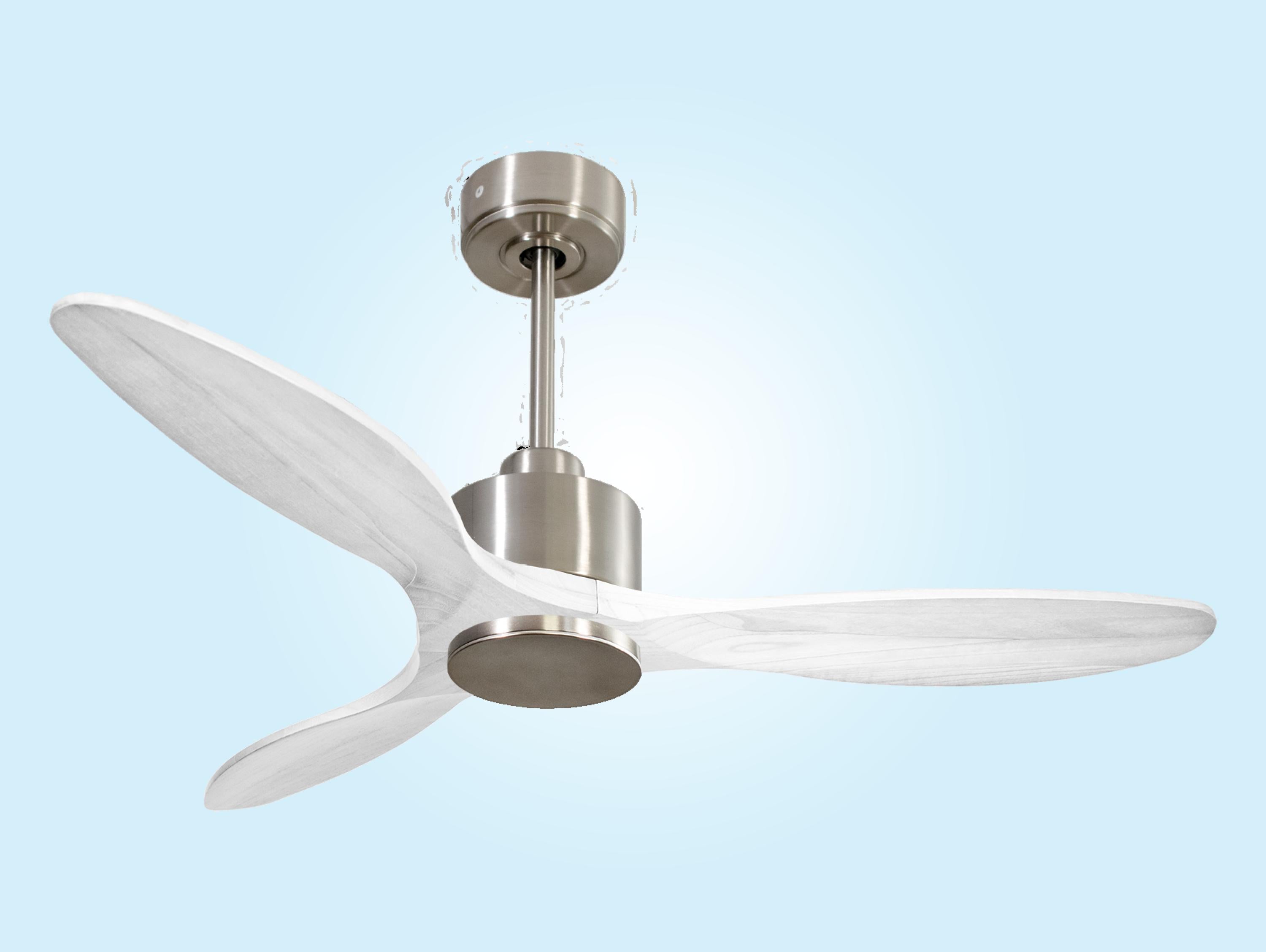 Ventilatore da soffitto Reversibile Termostato Wifi Motore CC Tetti inclinati Telecomando Hypersilence Memoria