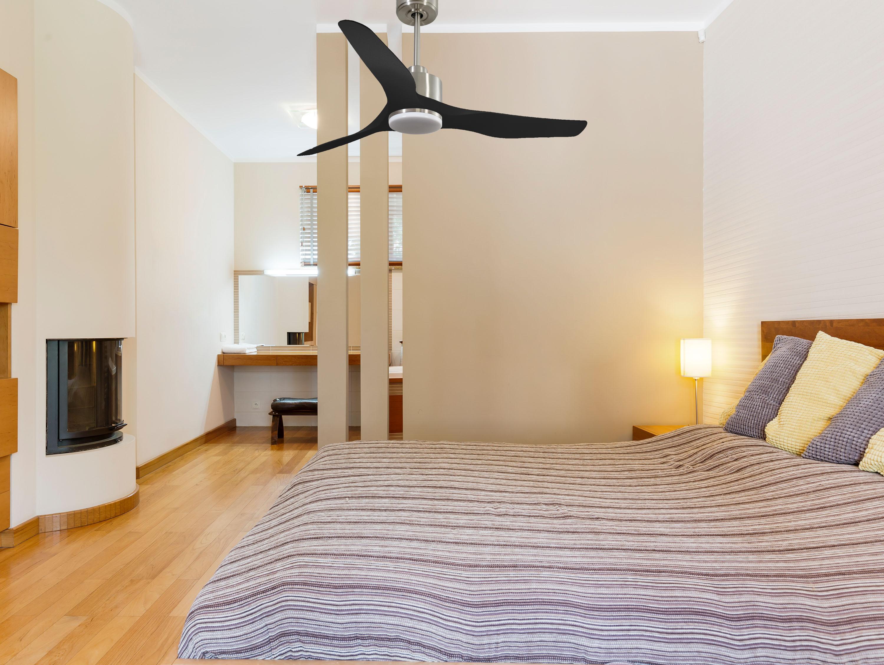 Ventilatore da soffitto Reversibile Termostato Dimmabile Wifi Motore CC Tetti inclinati Telecomando Luce a tre toni Adattatore 2/3 lame Hypersilence Memoria