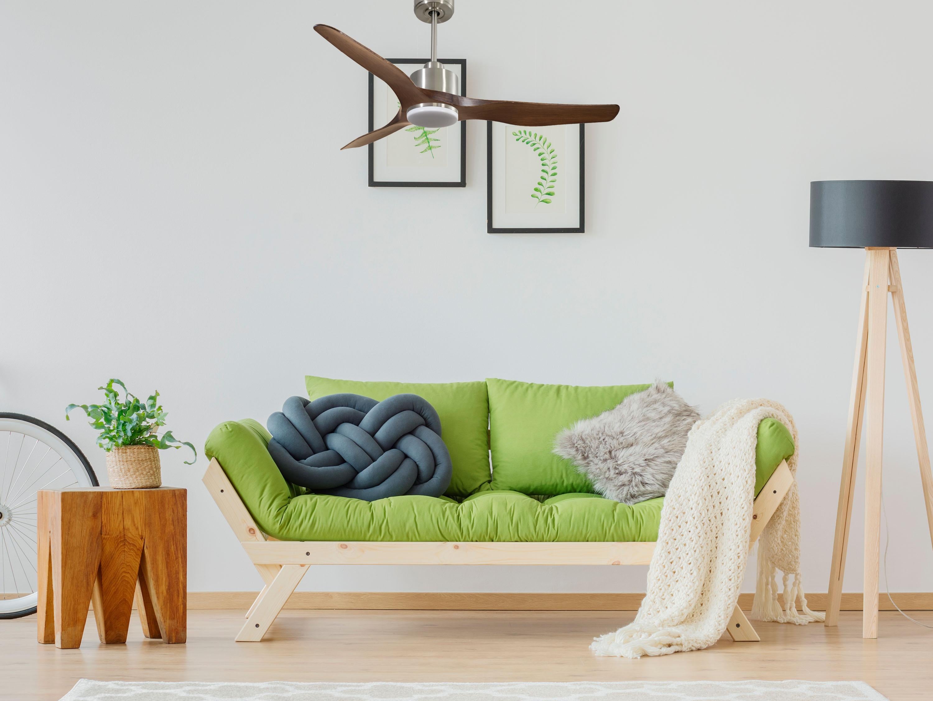 Ventilatore da soffitto Reversibile Termostato Dimmabile Wifi Motore CC Tetti inclinati Telecomando Luce a tre toni Adattatore 2/3 lame Hypersilence Memoria