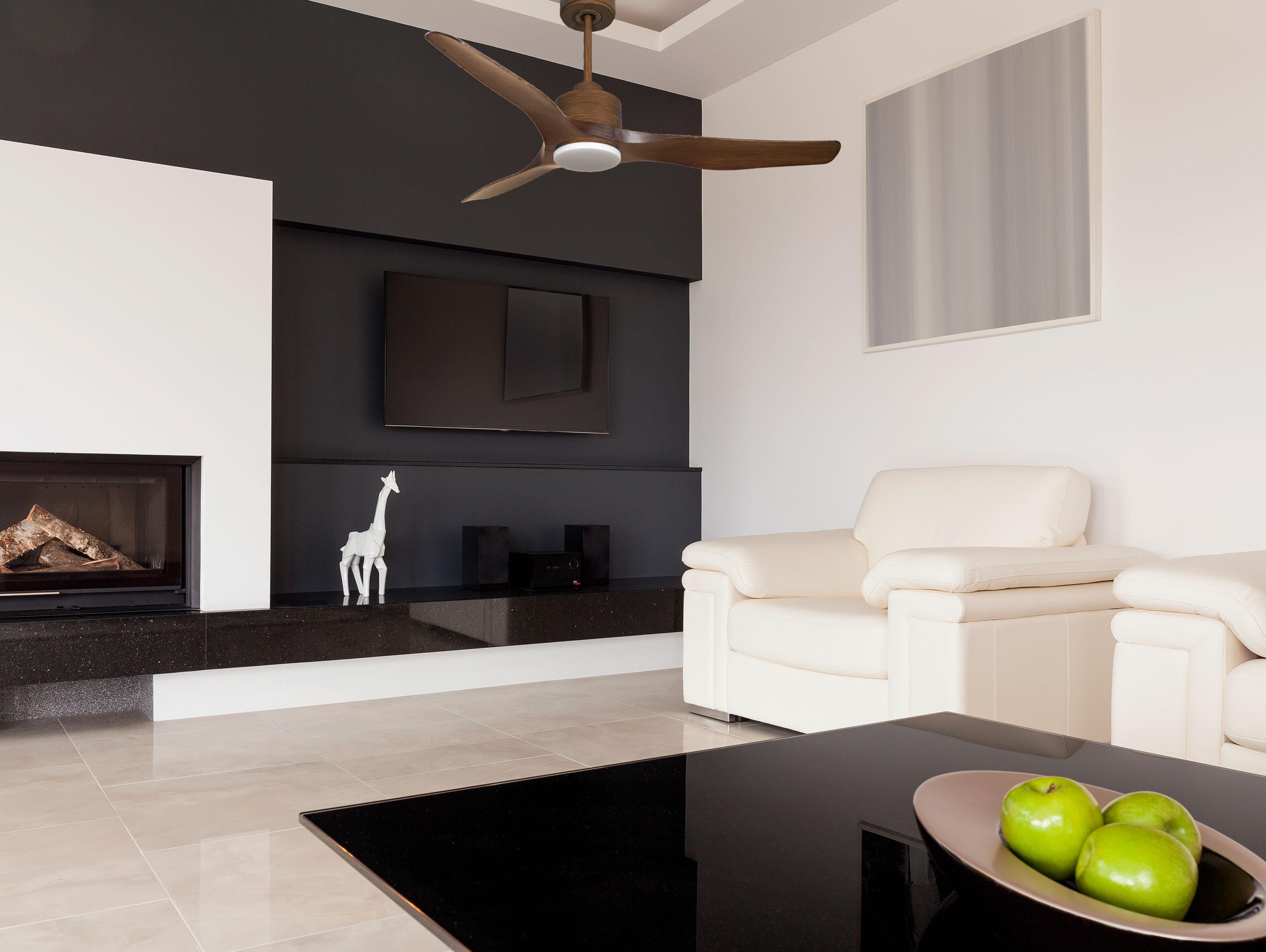 Ventilatore da soffitto Reversibile Termostato Dimmabile Wifi Motore CC Tetti inclinati Telecomando Luce a tre toni Adattatore 2/3 lame Hypersilence Memoria