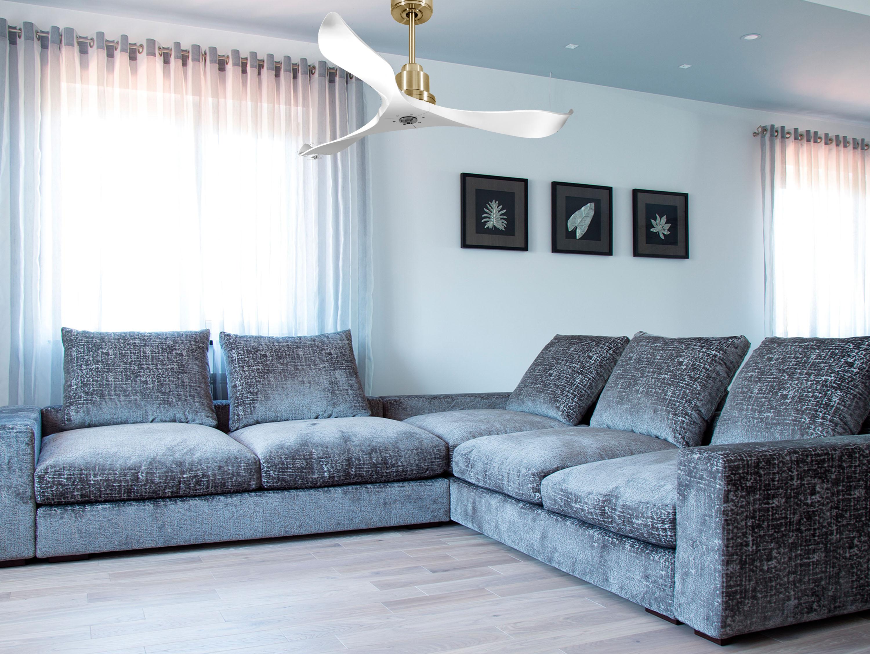 Ventilatore da soffitto Reversibile Termostato Dimmabile Wifi Motore CC Tetti inclinati Telecomando Luce a tre toni Adattatore 2/3 lame Hypersilence Memoria